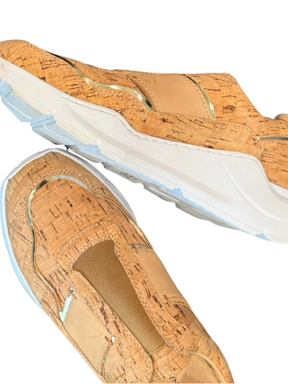DONALD J PLINER Karli Cork Slip-On Fashion Sneaker Women 8M Tan Gold Trim NEW